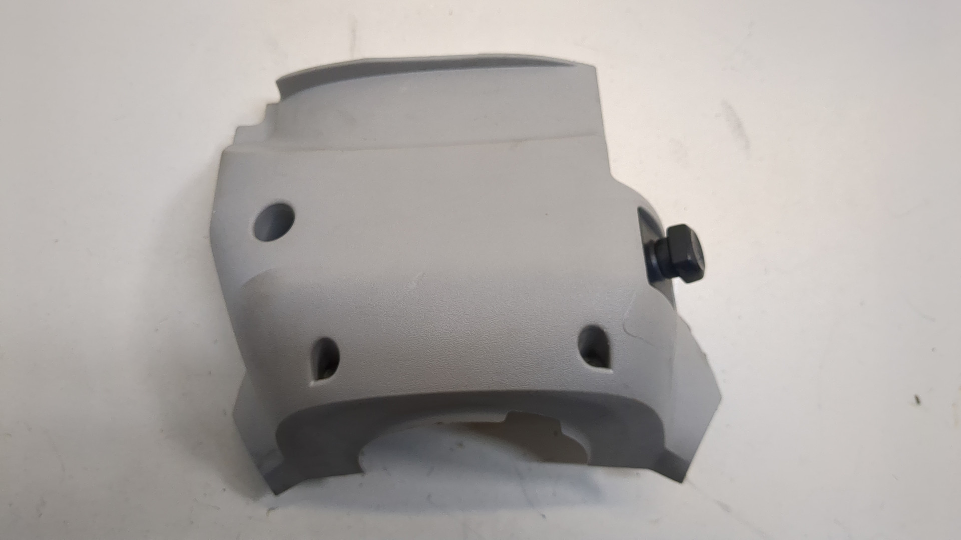 Кожух рулевой колонки