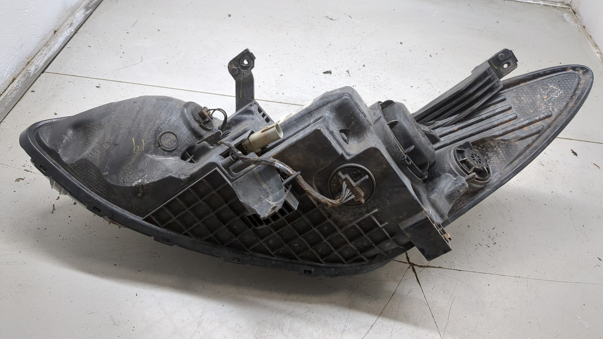 Фара правая