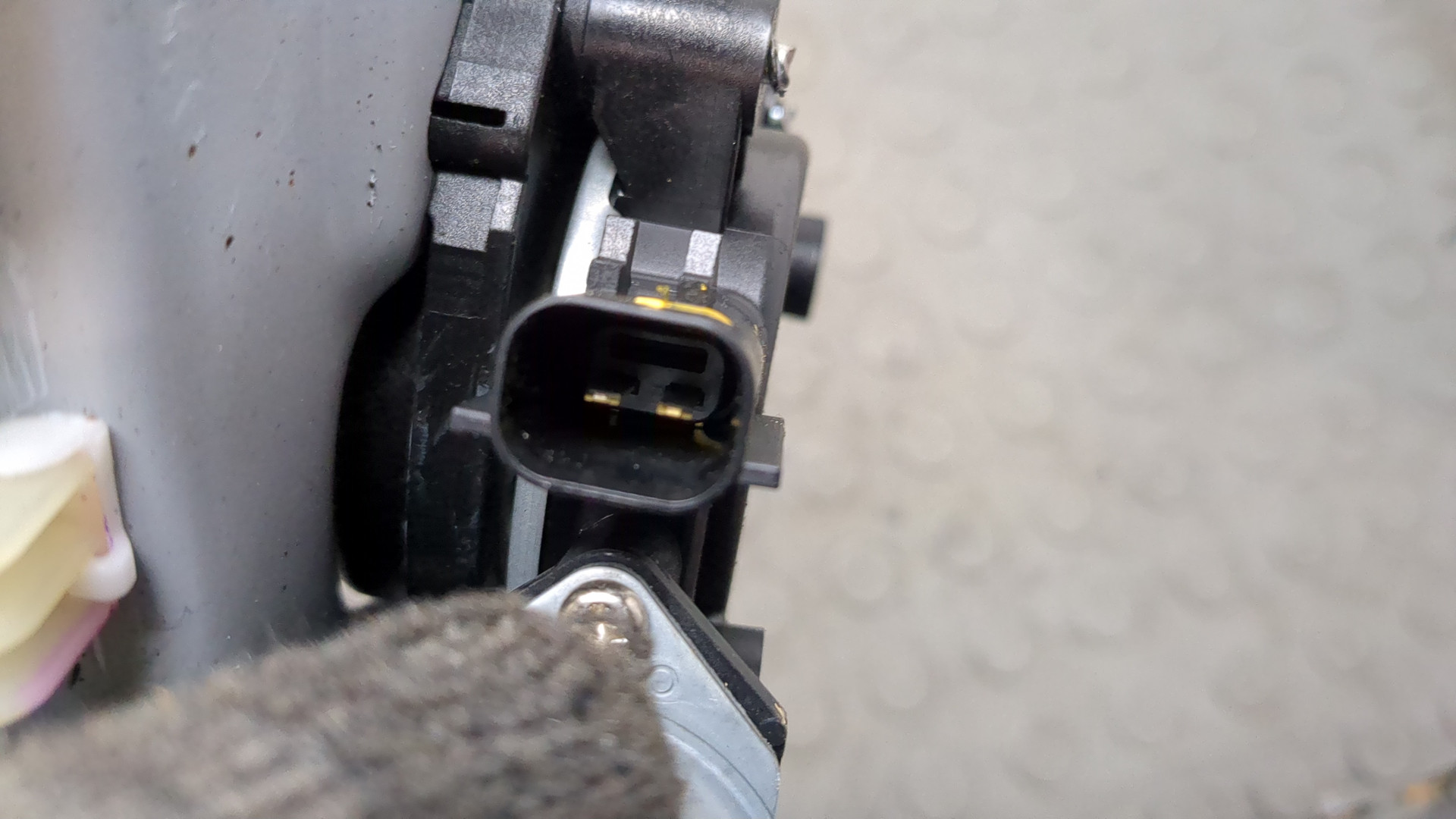 Стеклоподъемник электр. передний правый