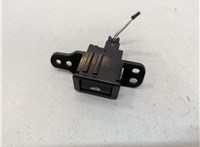 8484030250 Кнопка открывания багажника салонная Lexus GS 2011-2020 20675480 #2