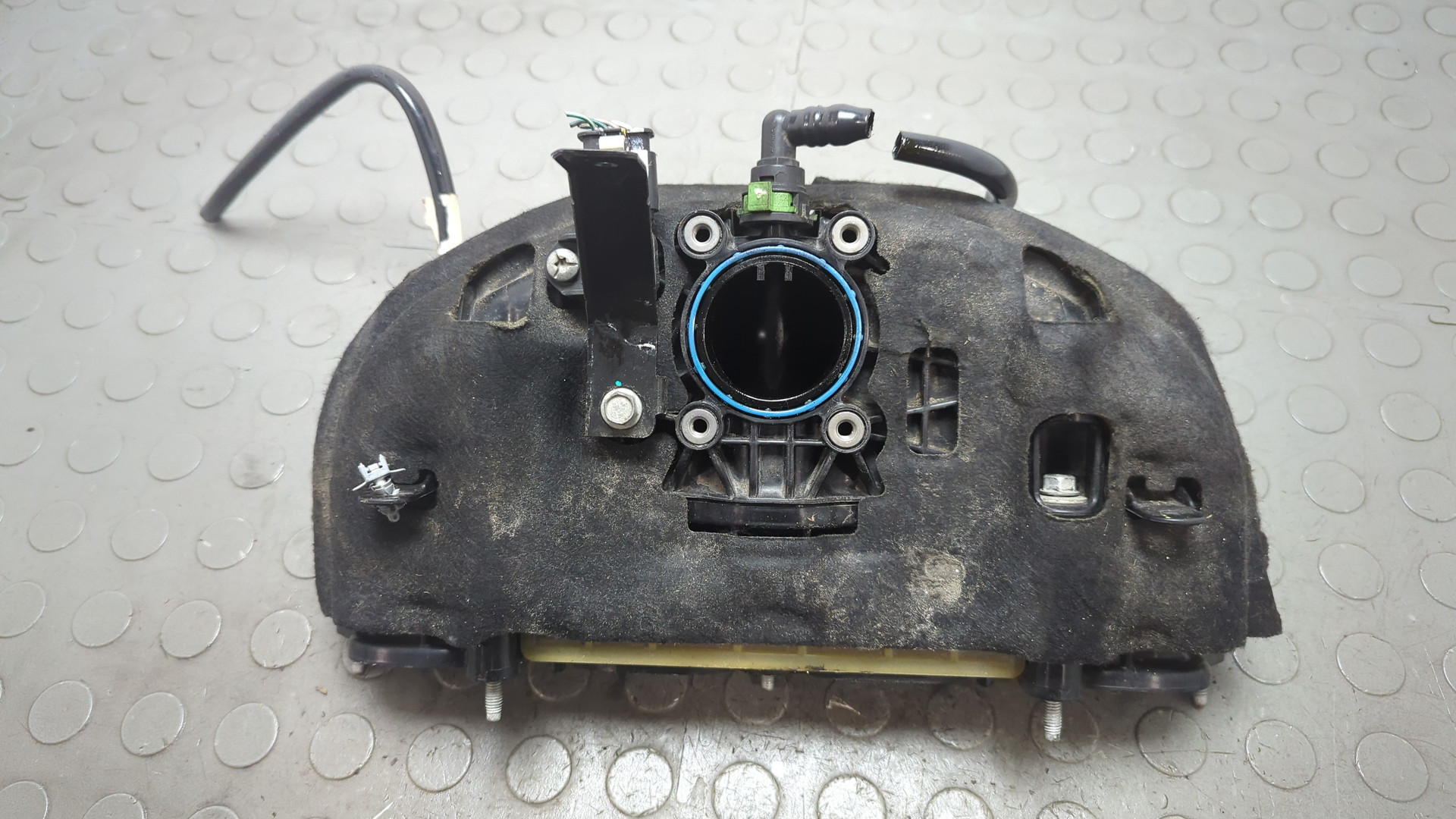 Коллектор впускной