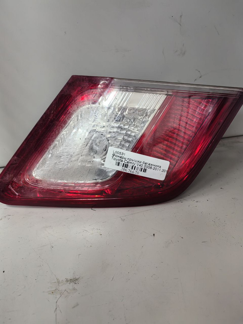 Фонарь задний внутренний левый