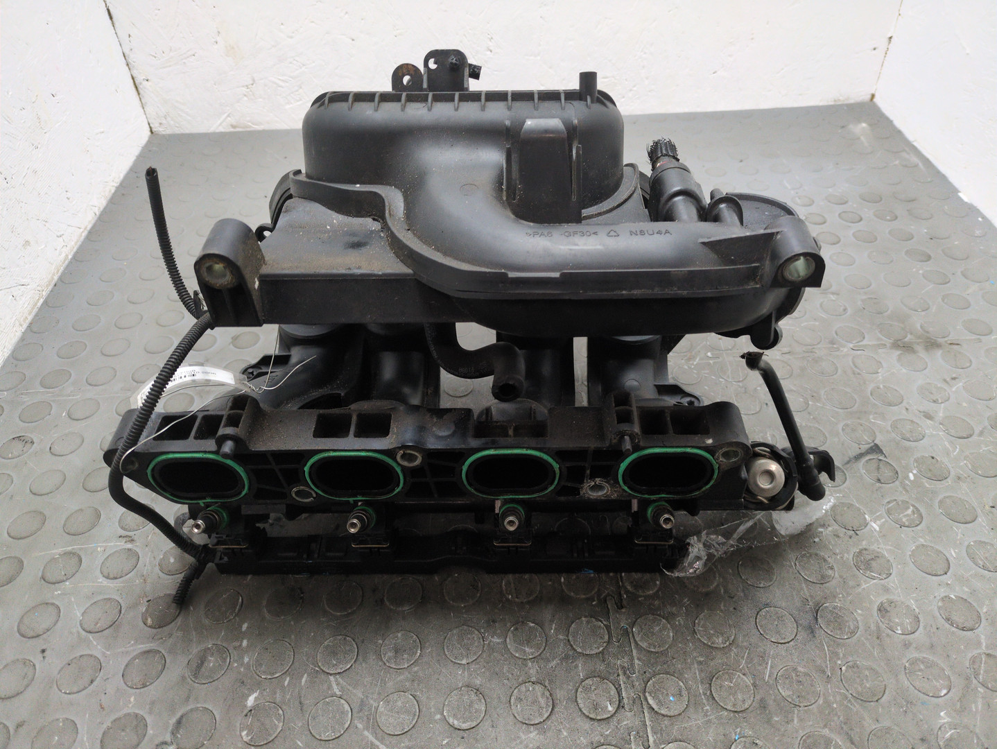 Коллектор впускной