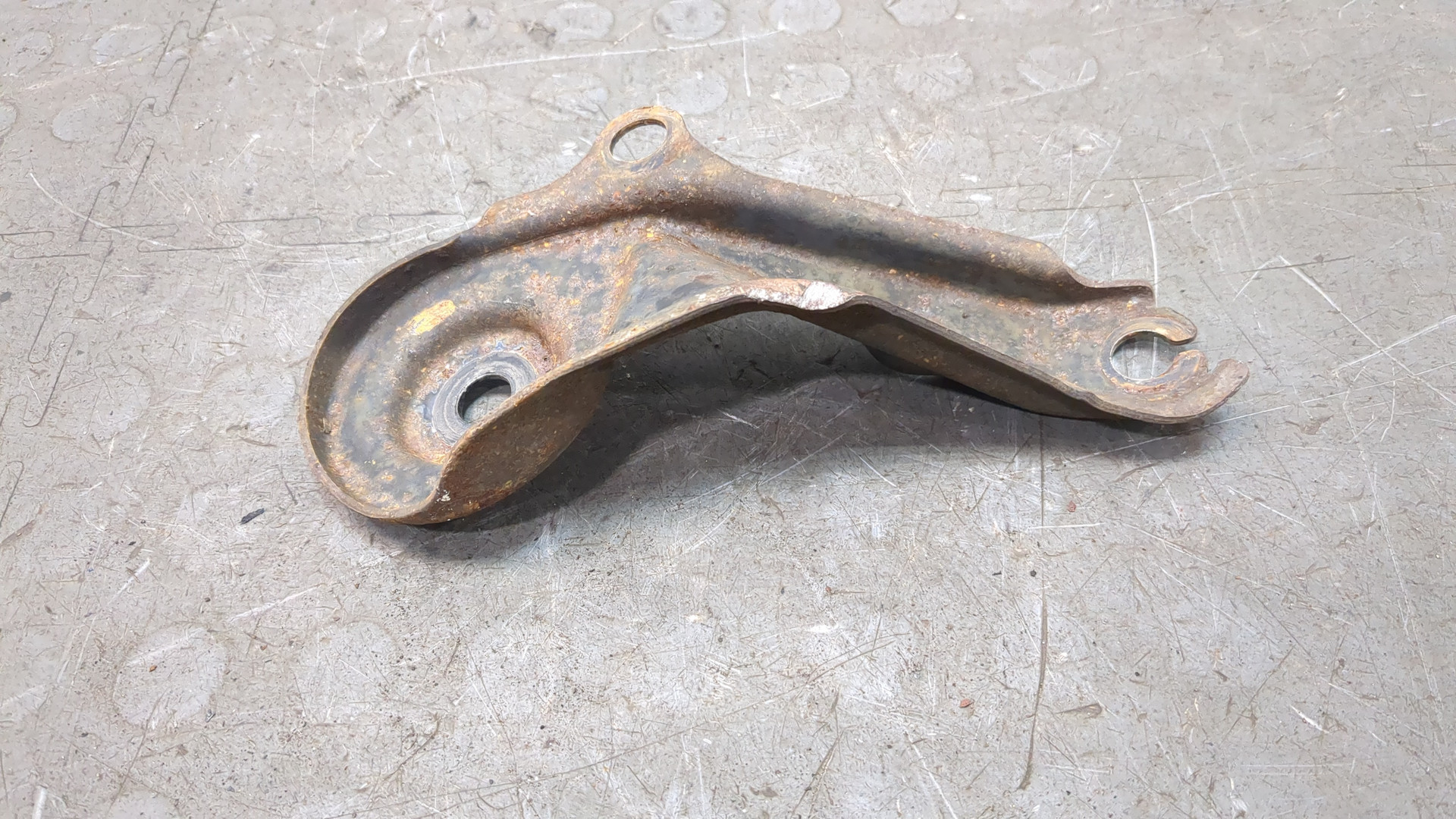 Кронштейн (п.п.к.)