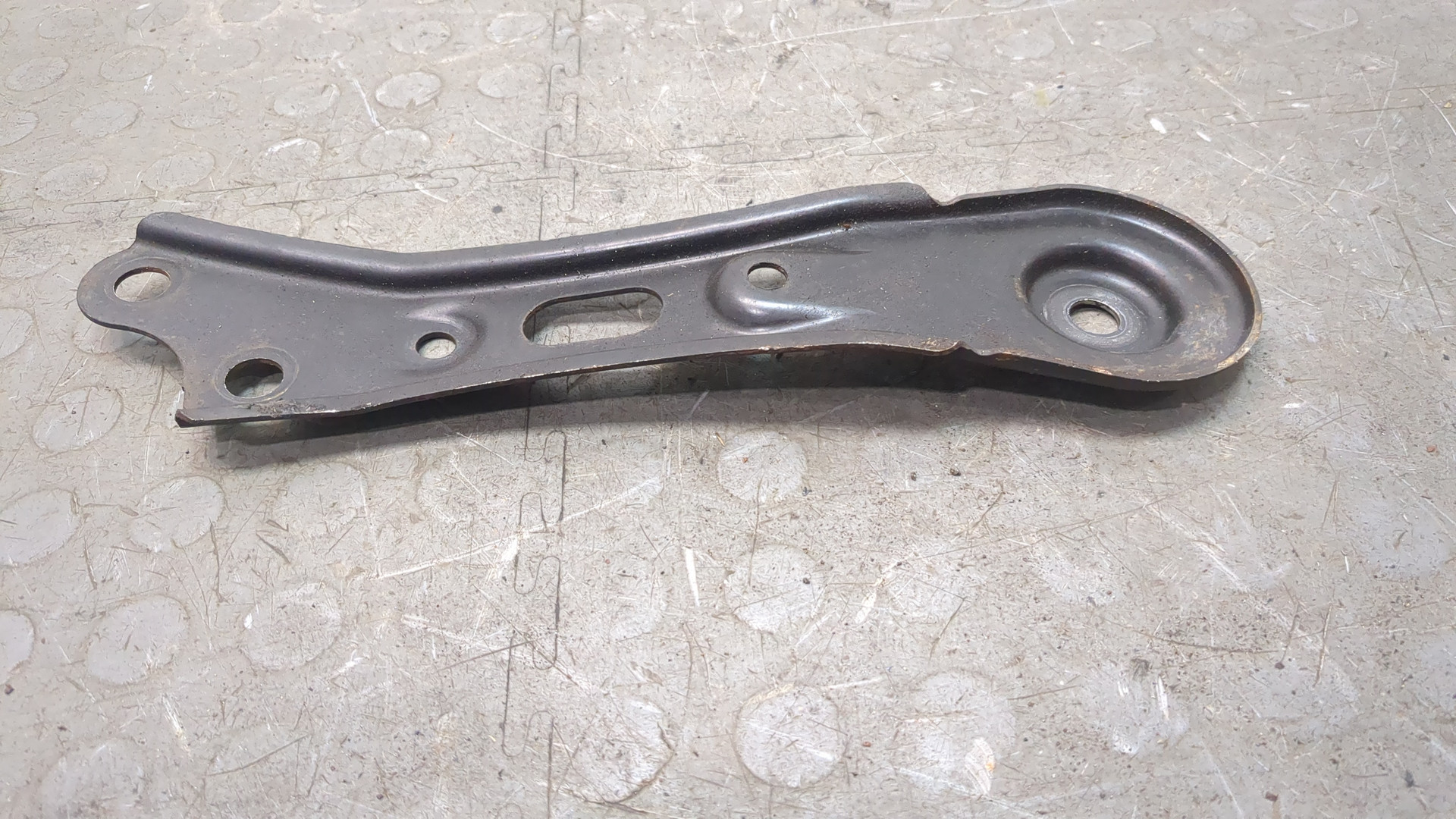 Кронштейн (п.п.к.)