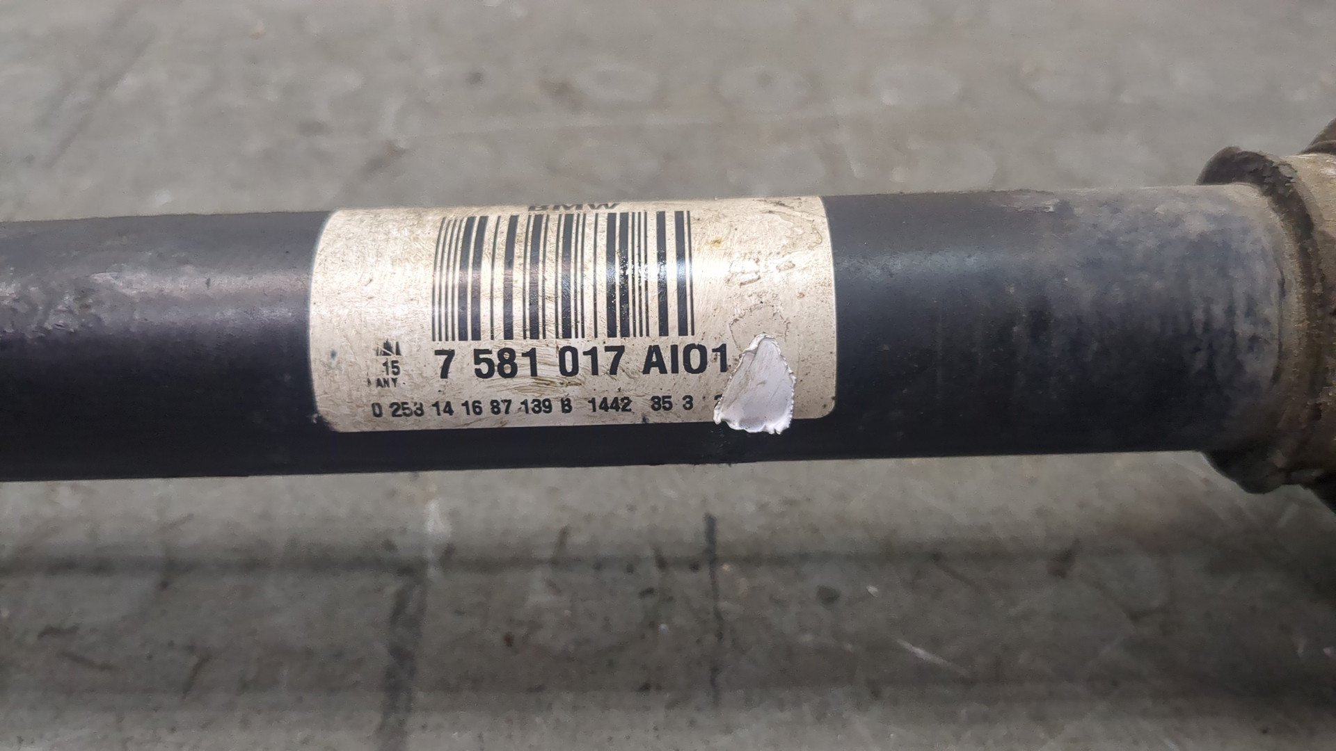 Полуось задняя правая