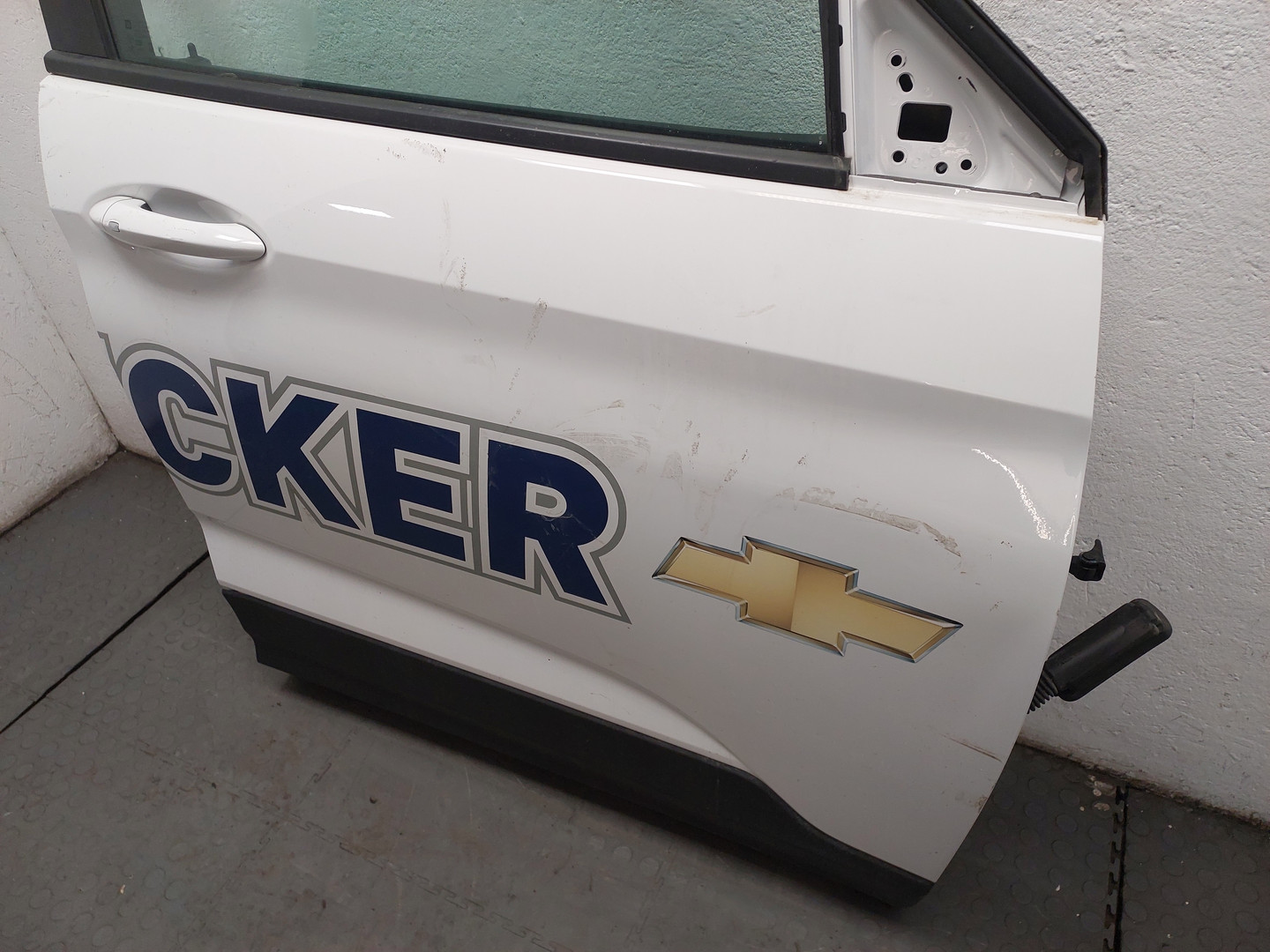 Дверь передняя правая