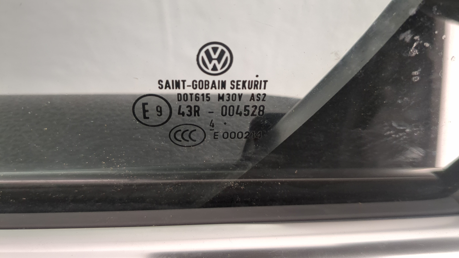 Дверь задняя левая