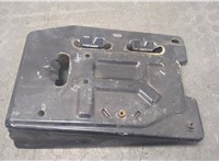 15872637 Кожух аккумулятора Chevrolet Tahoe 2006-2014 20678273 #2