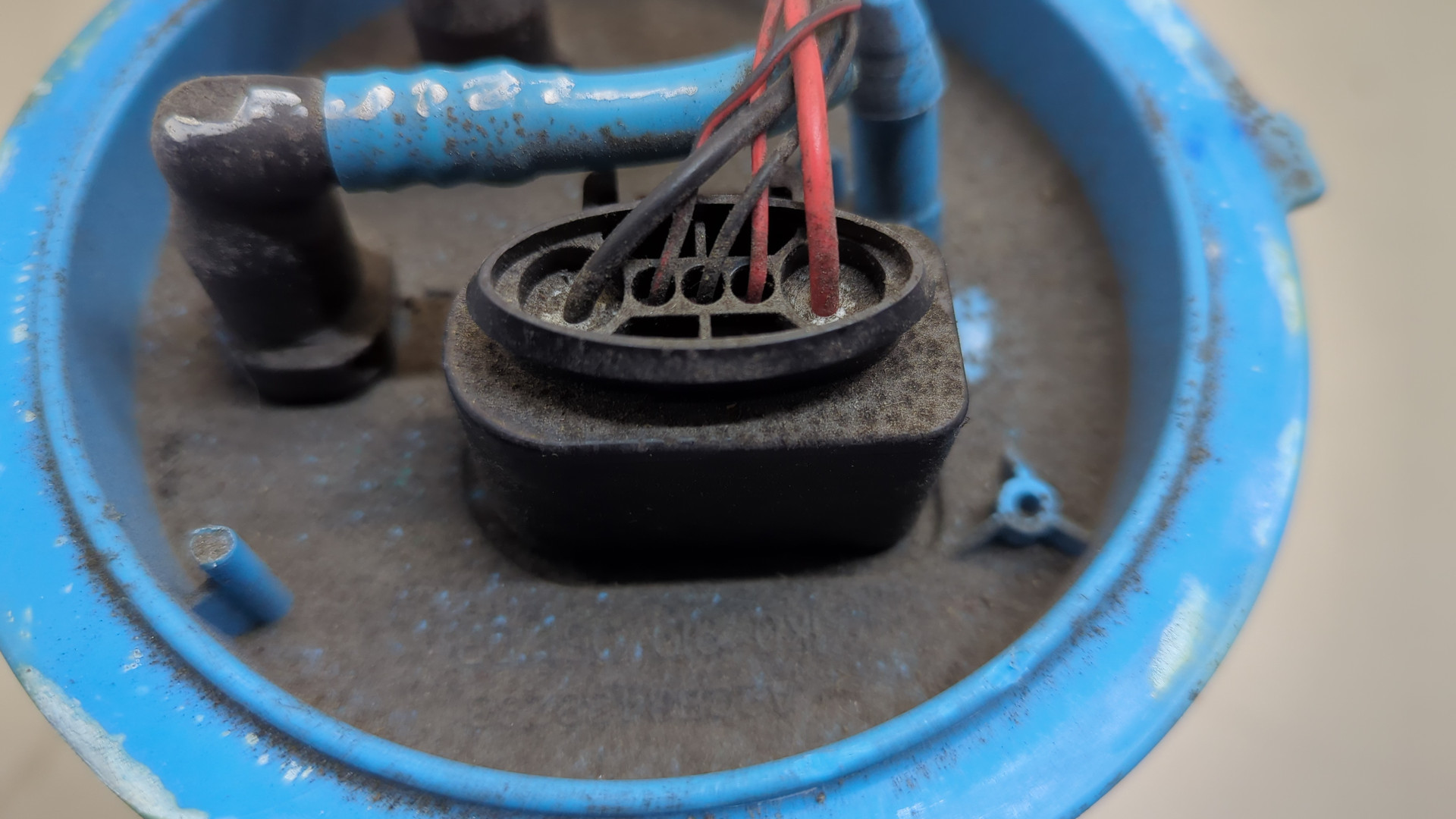 Насос топливный электрический