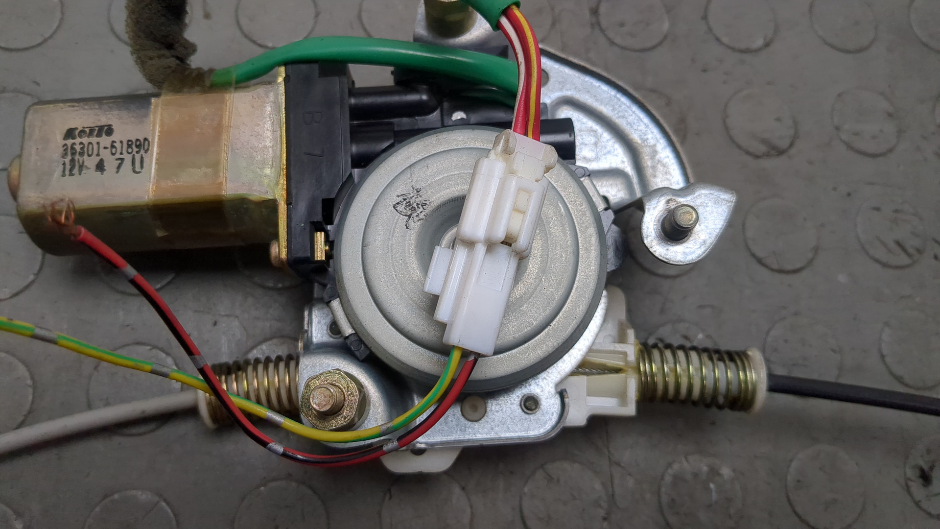 Стеклоподъемник электр. передний левый