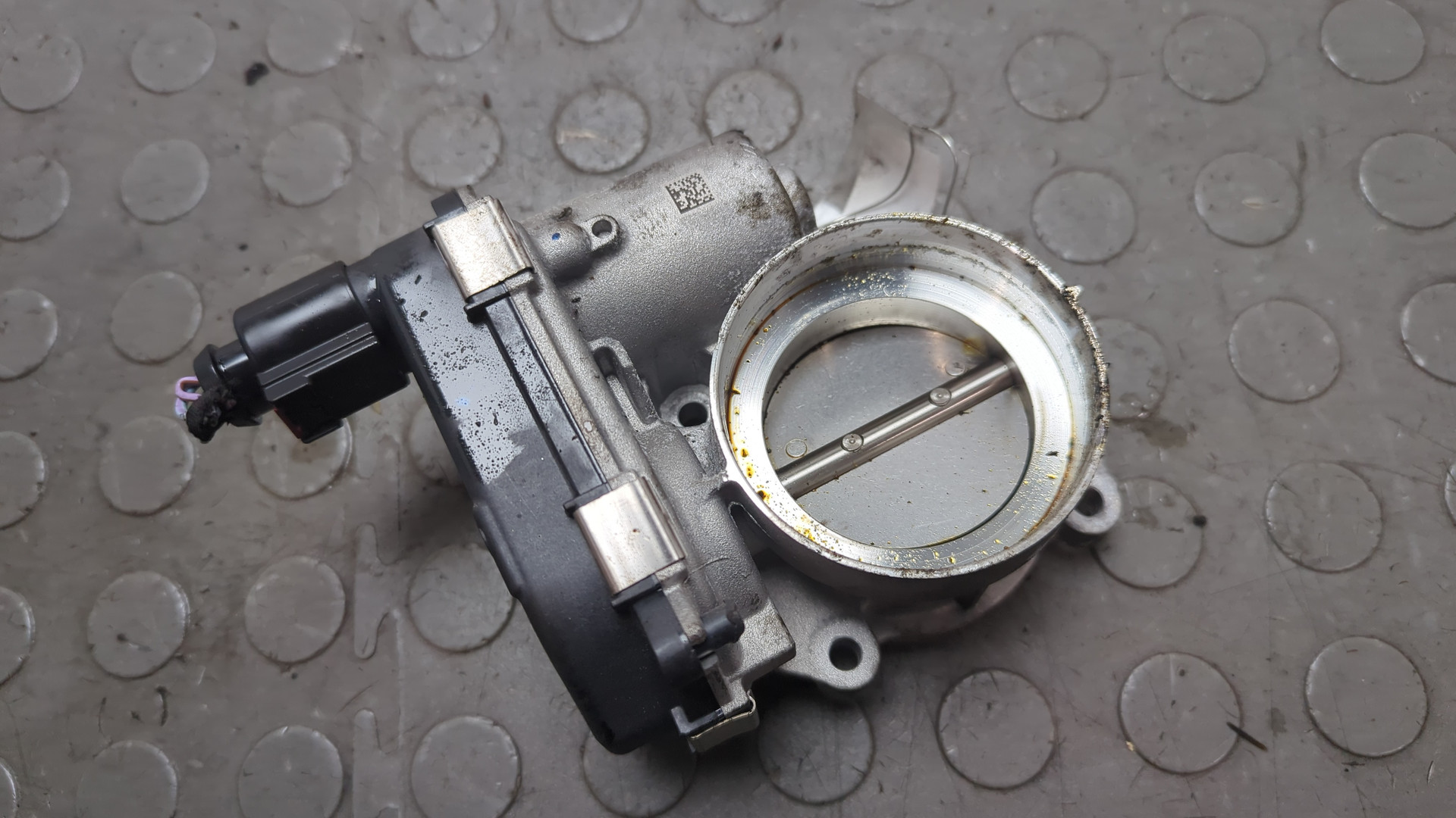 Заслонка дроссельная электрическая