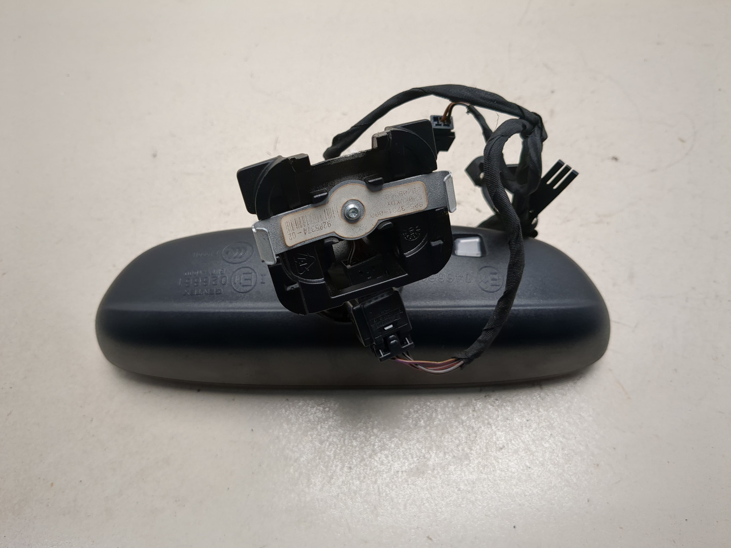 Зеркало заднего вида