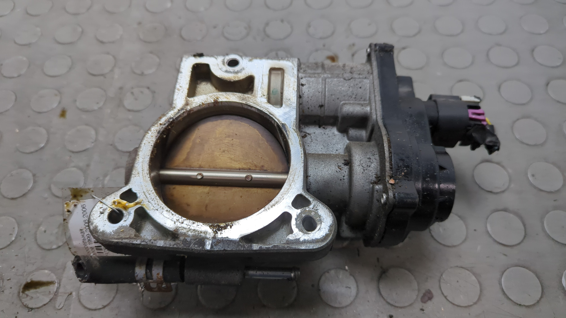 Заслонка дроссельная электрическая