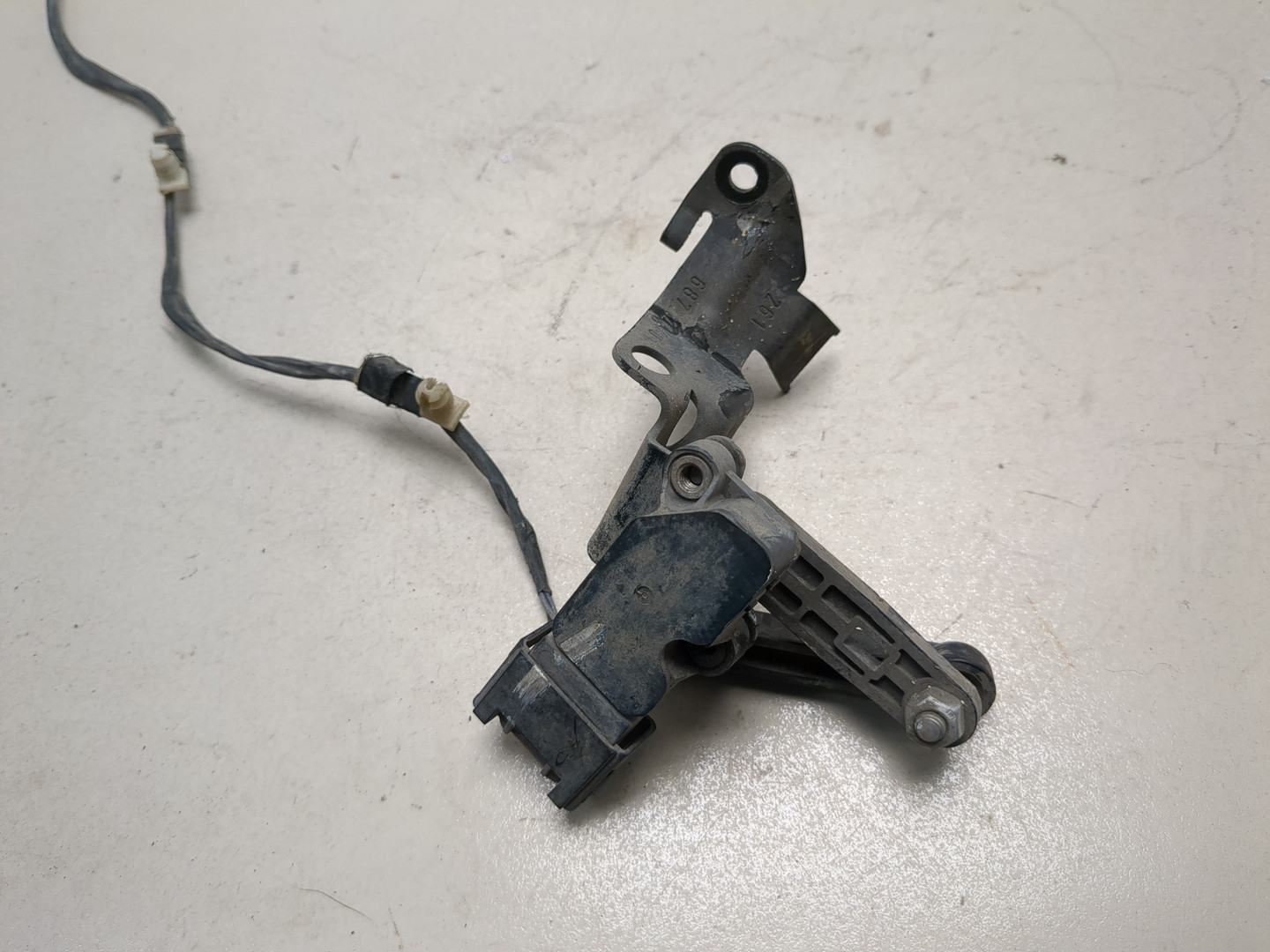 Датчик регулировки дорож. просвета