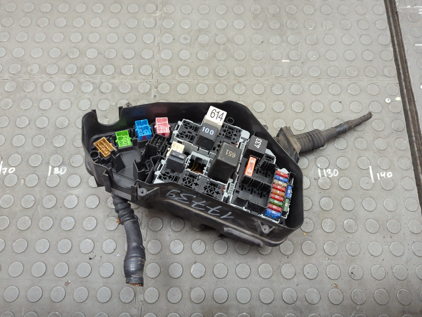 Блок предохранителей