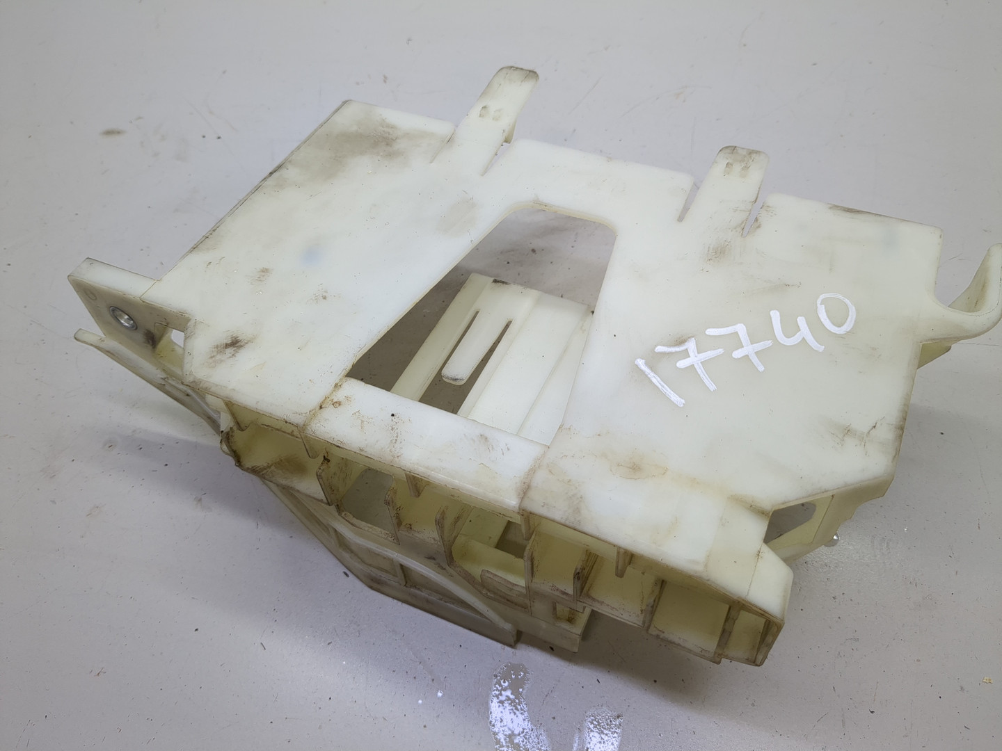 Кронштейн электронного блока управления / контроля