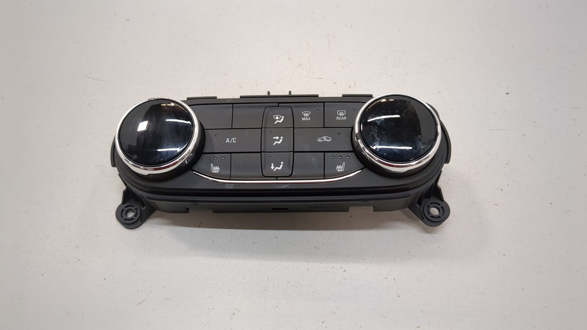 Переключатель отопителя