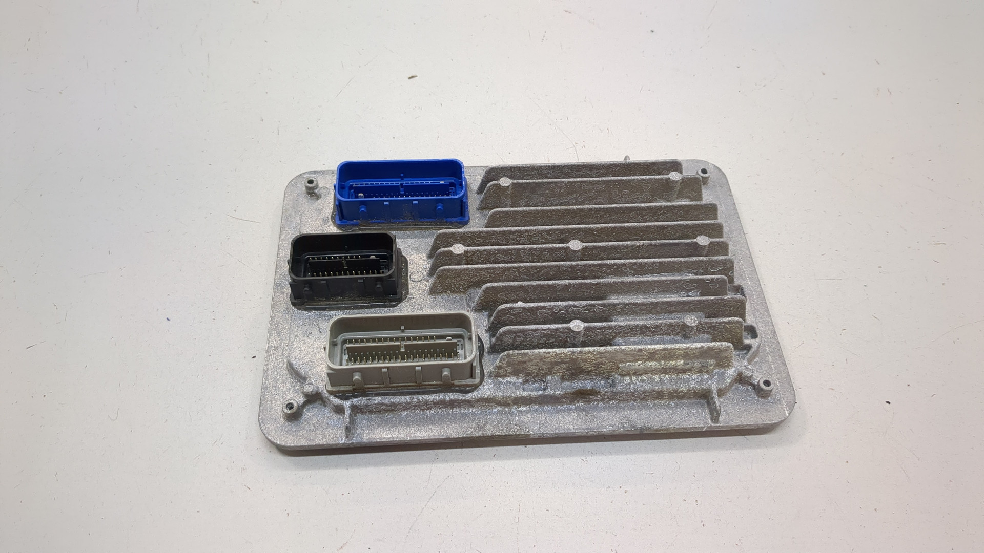 Блок управления двигателем