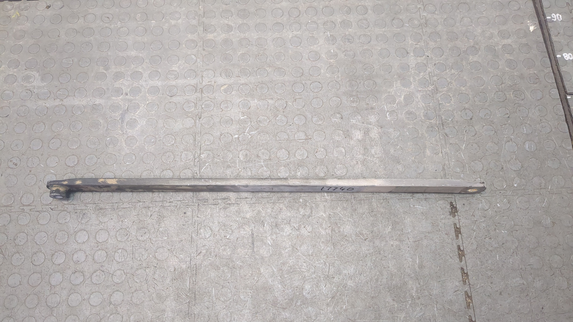 Растяжка столбов