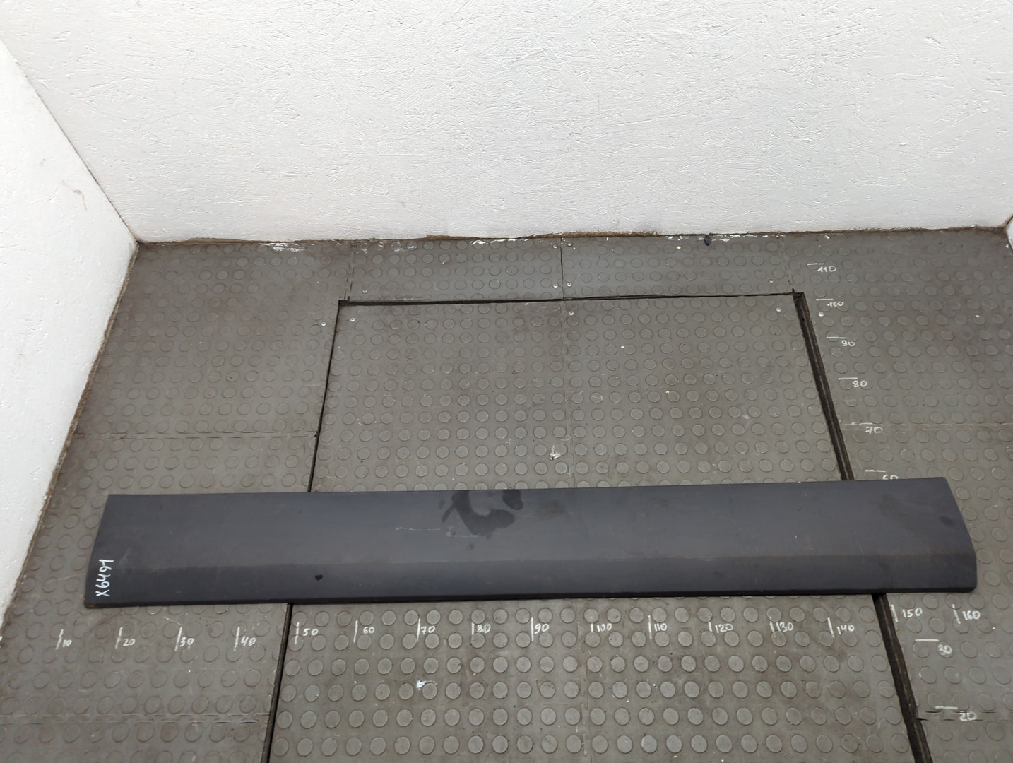 Накладка (кузов наружные)