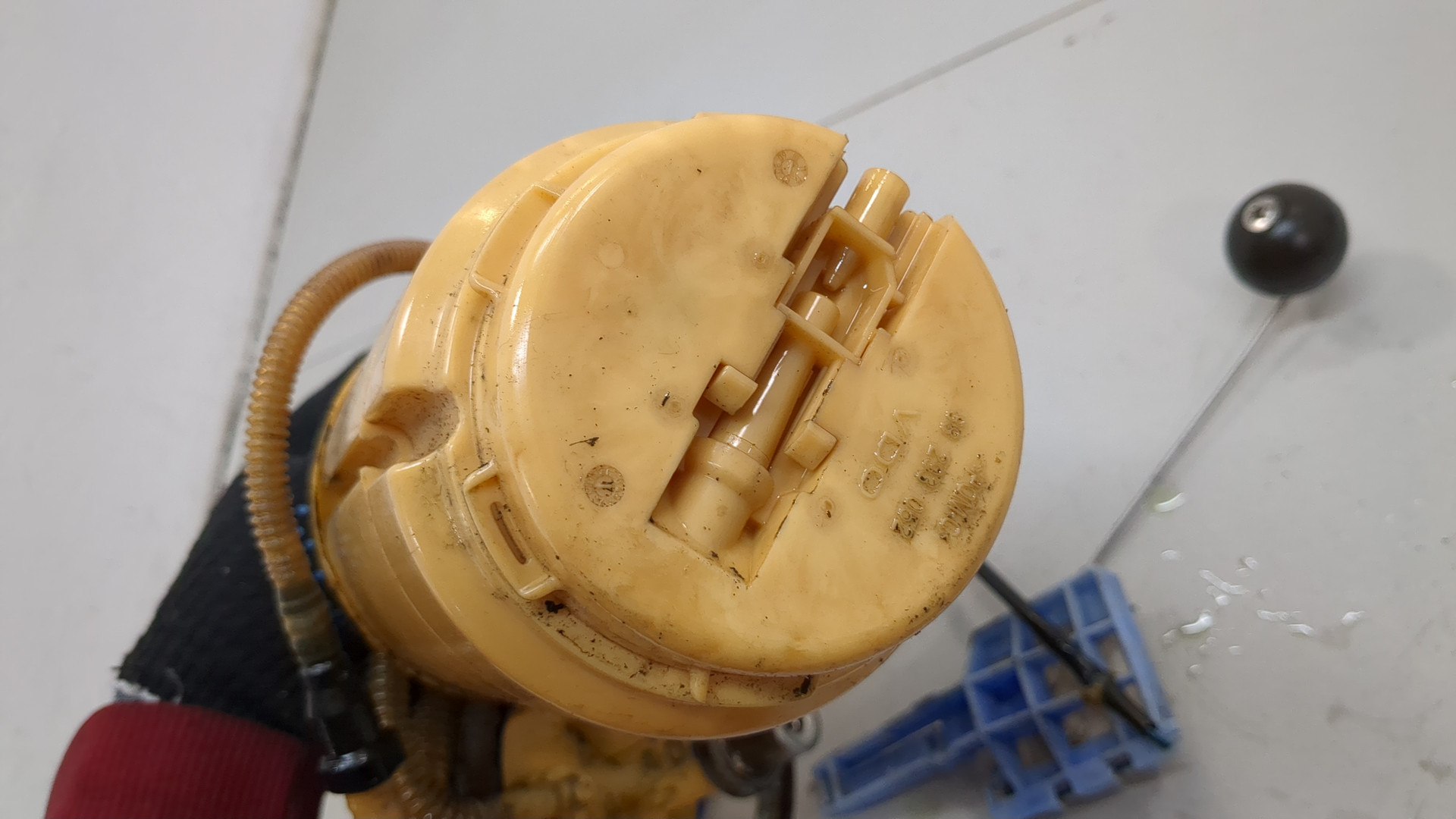 Насос топливный электрический