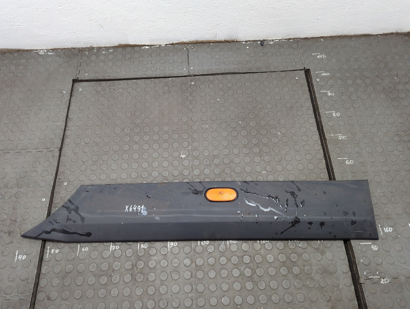 Накладка (кузов наружные)