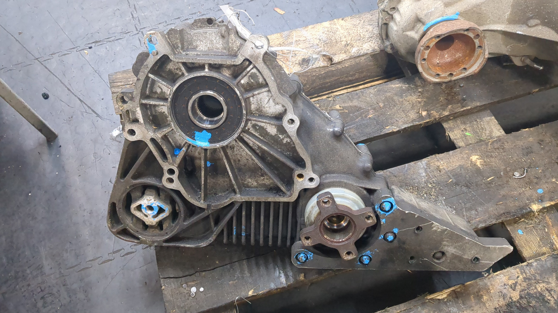 Коробка раздаточная