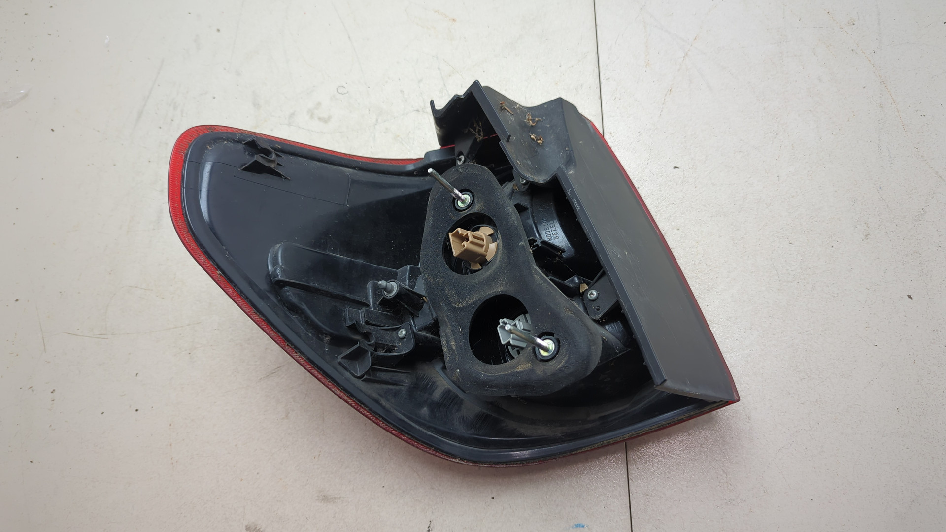 Фонарь задний правый