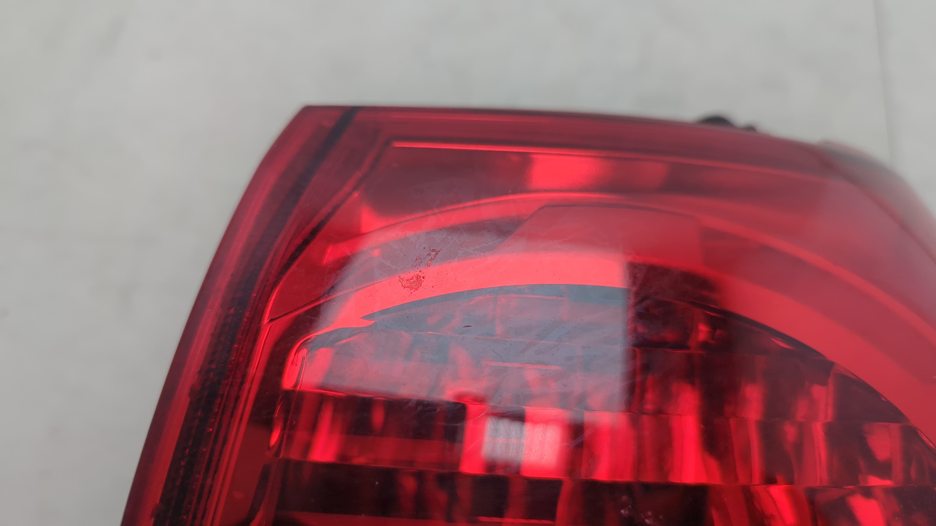 Фонарь задний правый