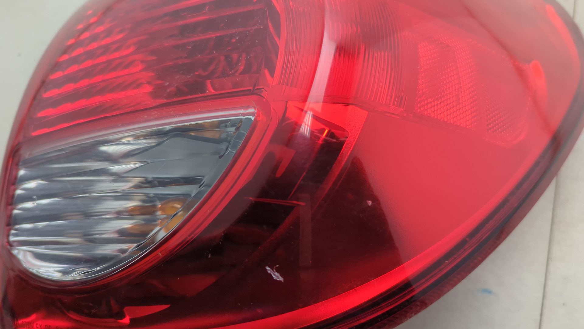 Фонарь задний правый