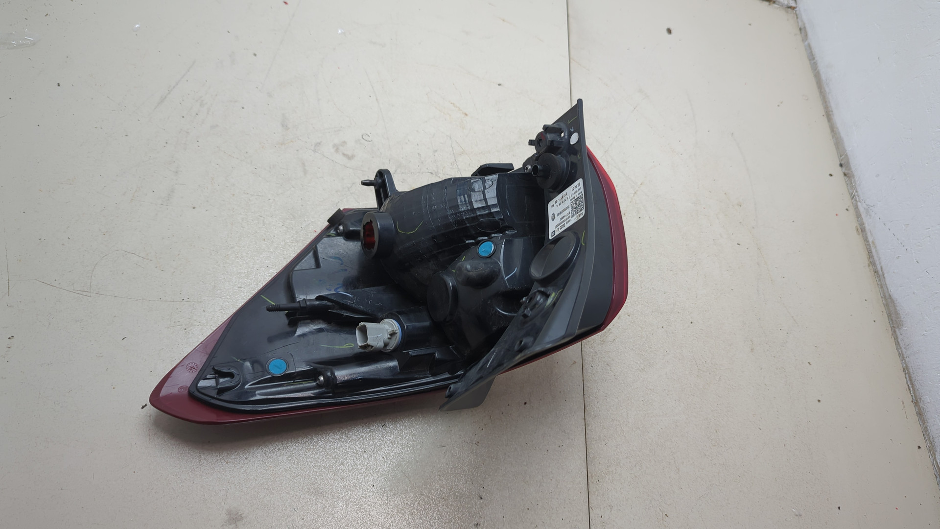 Фонарь задний левый