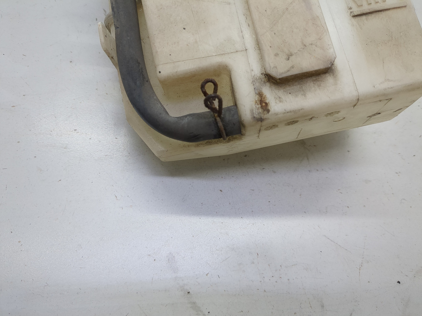 Бачок расширительный