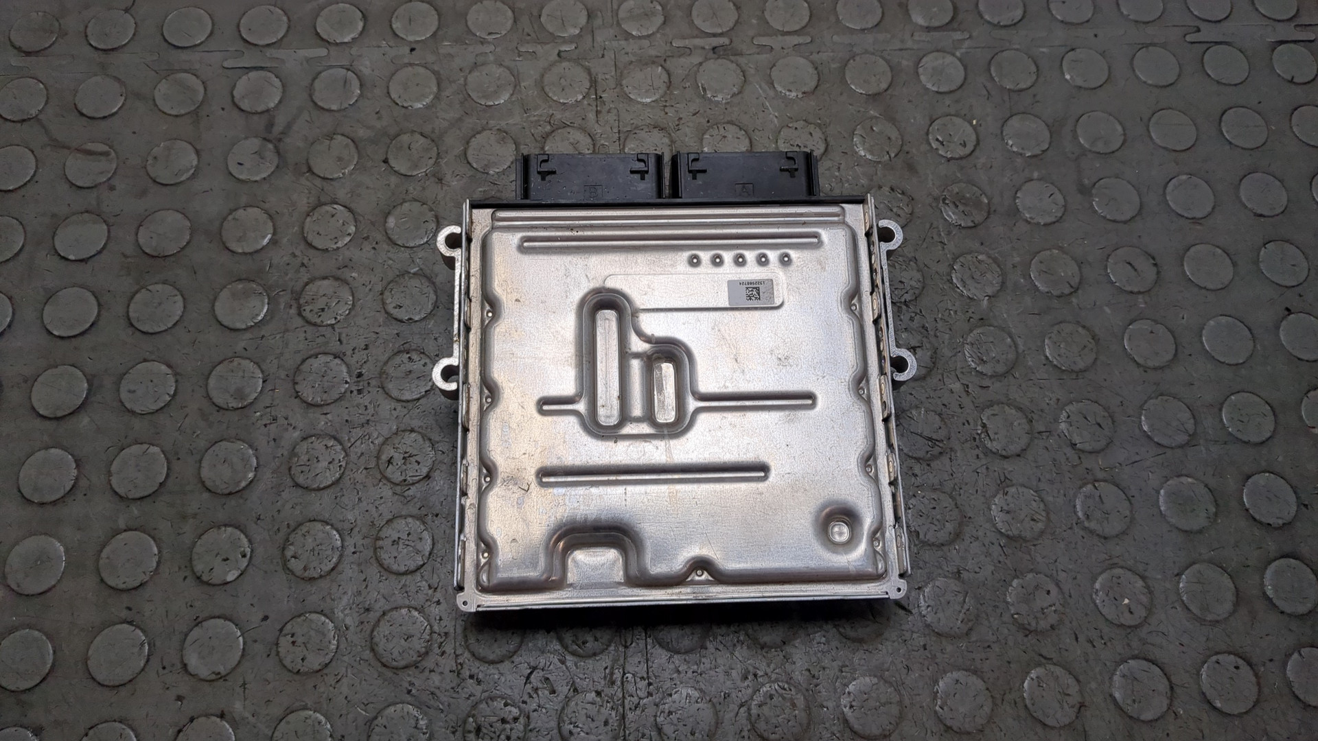 Блок управления двигателем