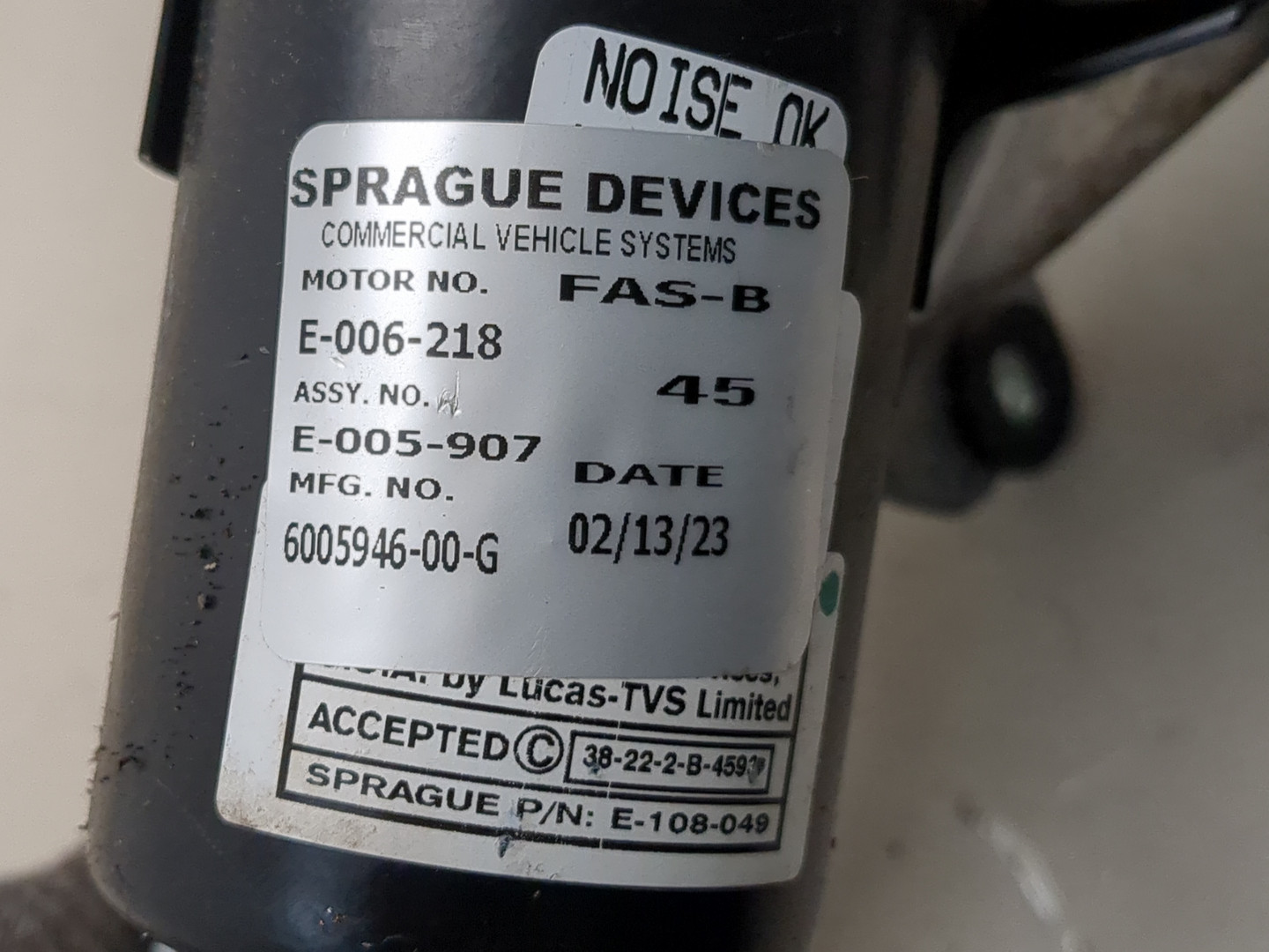 Трапеция стеклоочистителей