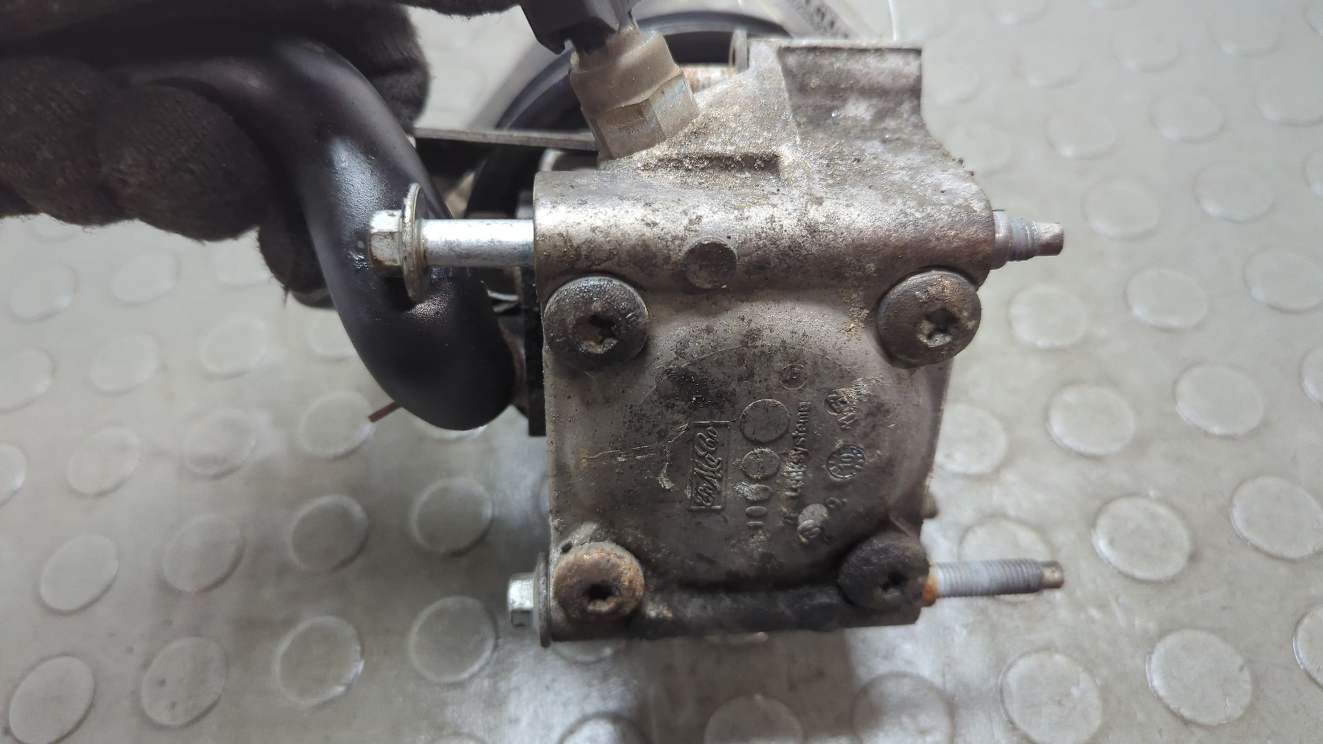 Насос ГУР (гидроусилитель руля)