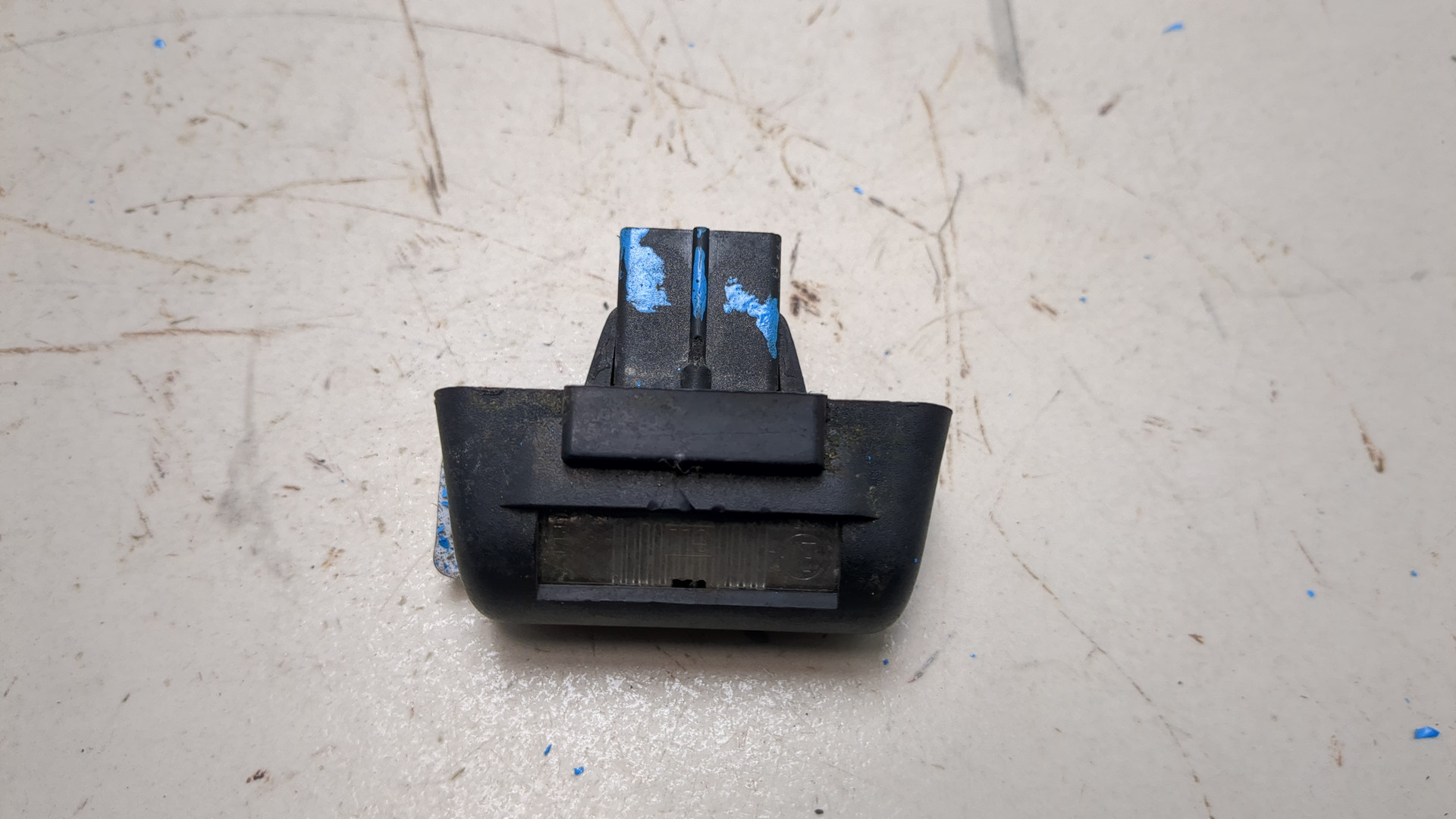 Фонарь подсветки номера