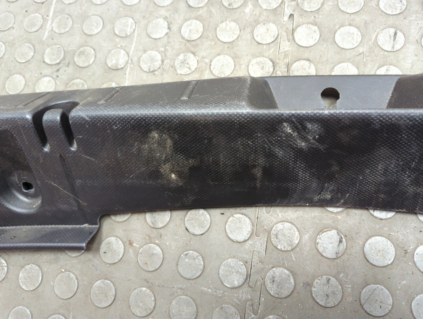 Обшивка багажника