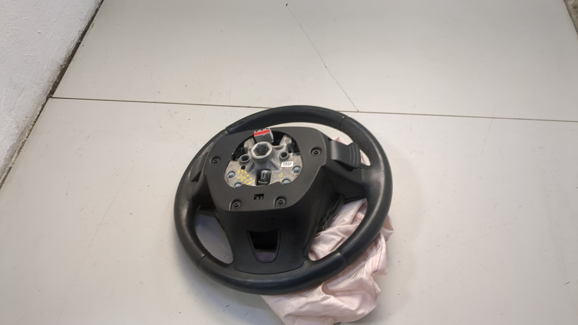 Рулевое колесо (руль)