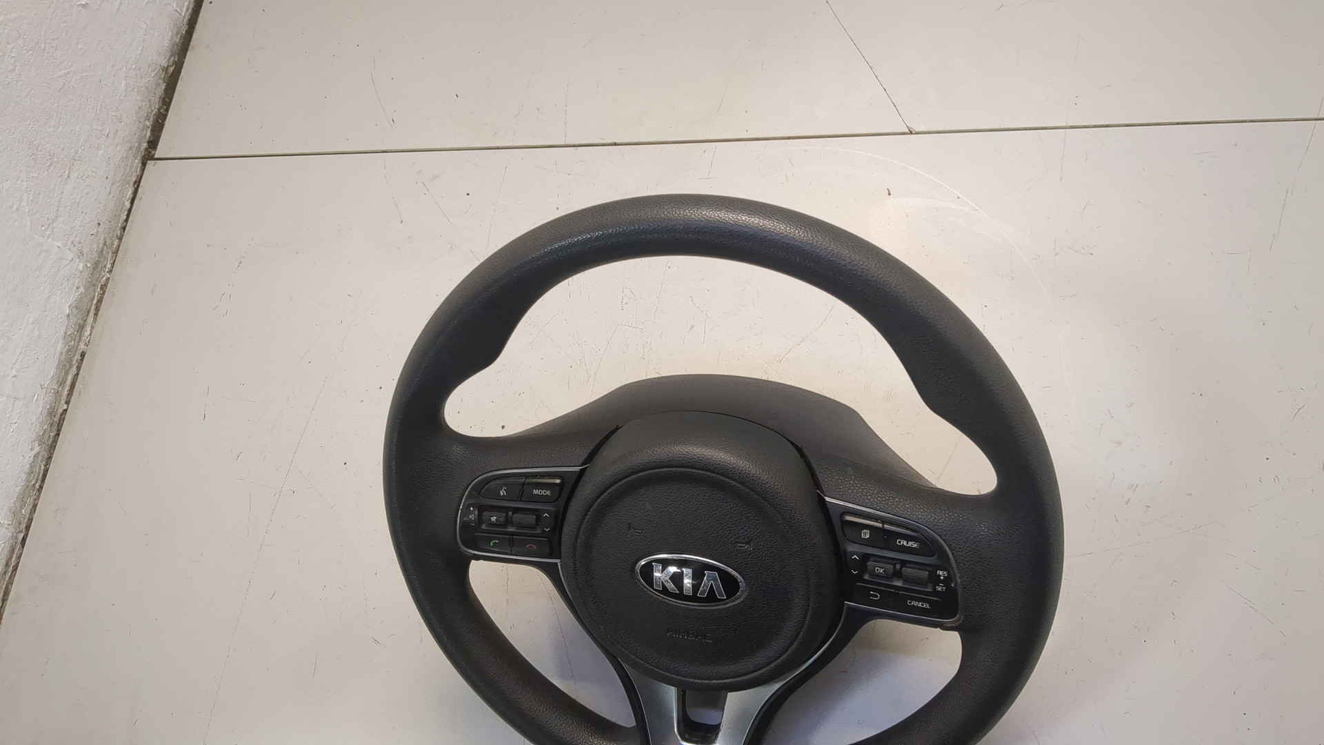 Рулевое колесо (руль)