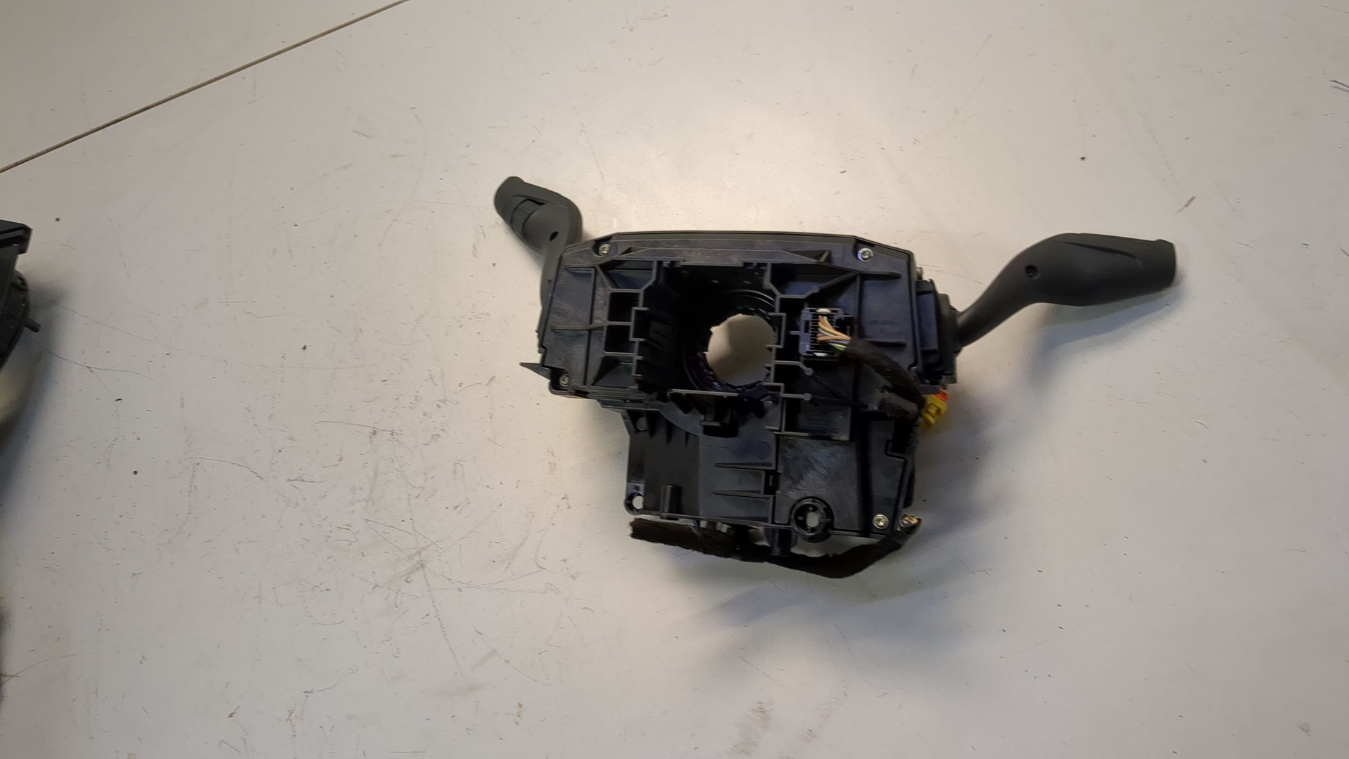 Переключатель подрулевой