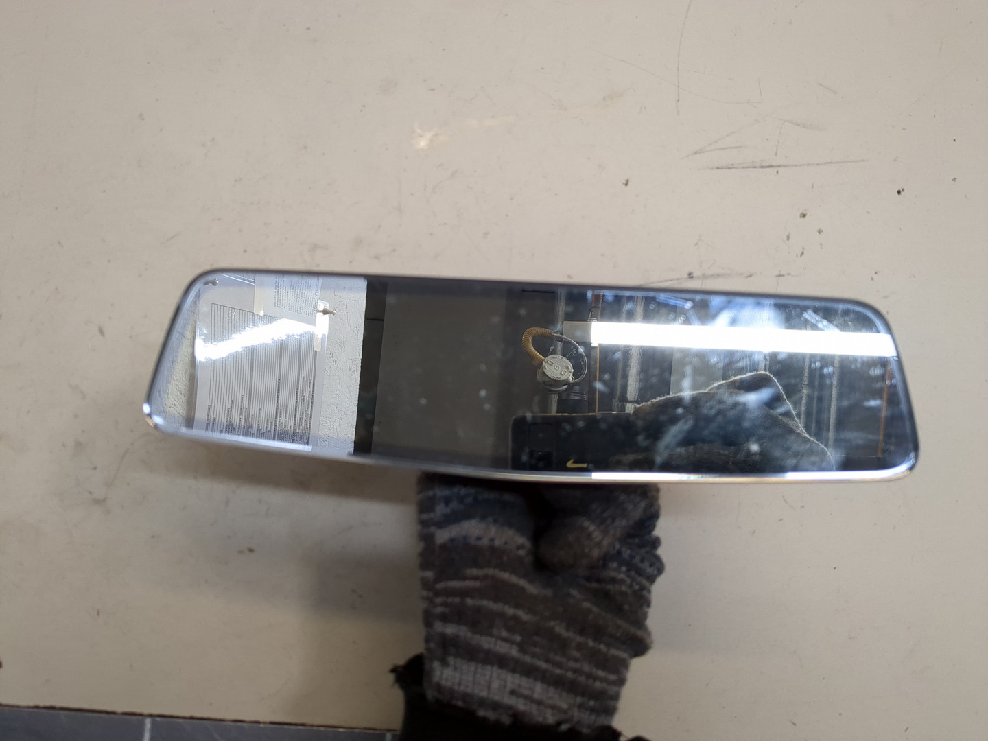 Зеркало заднего вида