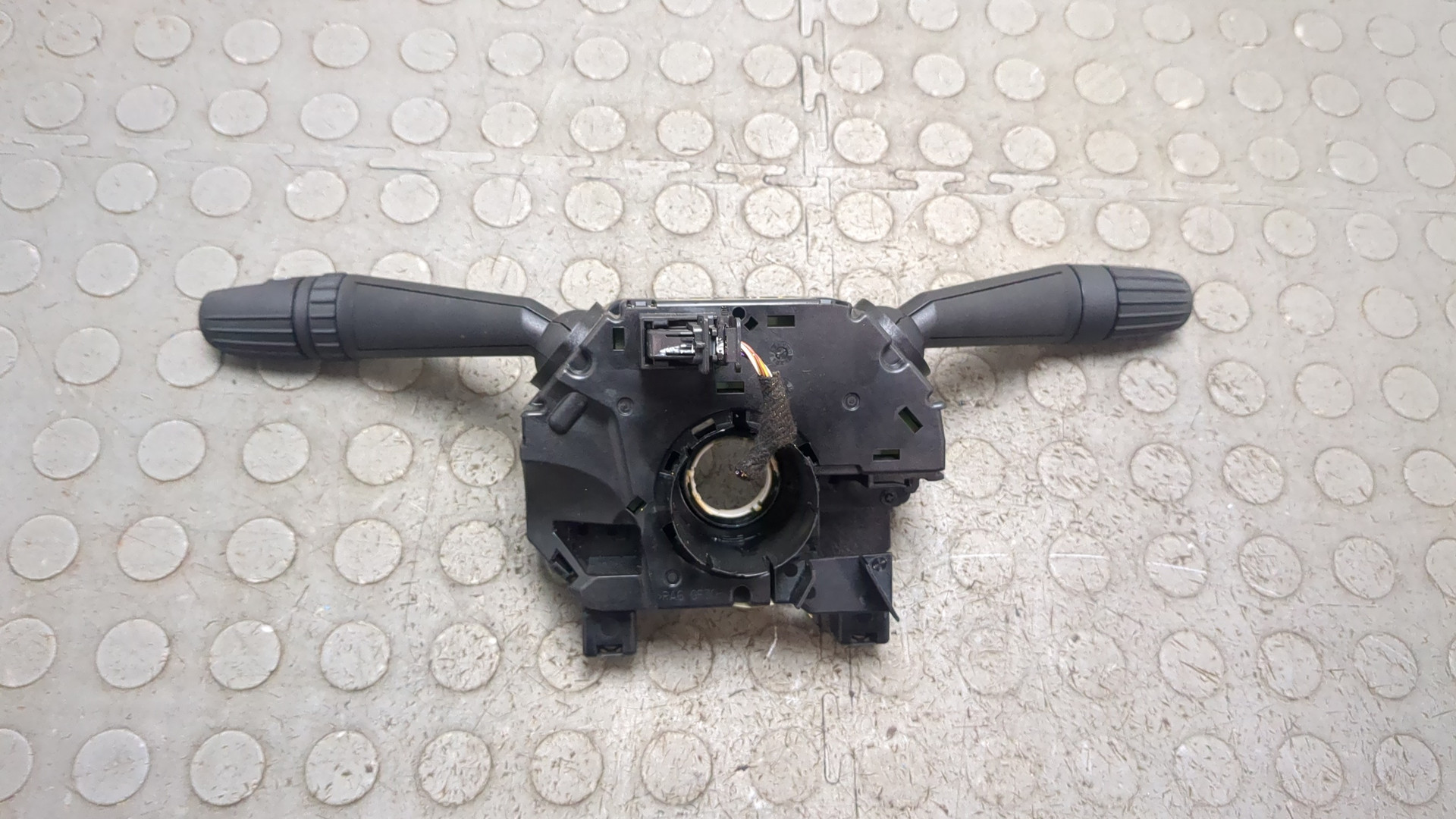 Переключатель подрулевой