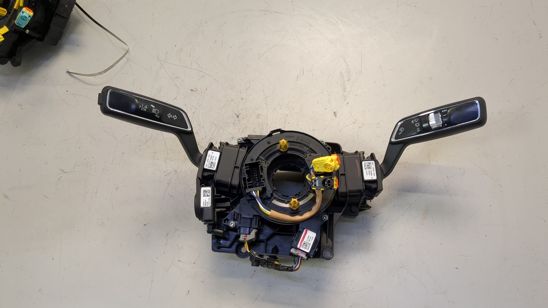 Переключатель подрулевой