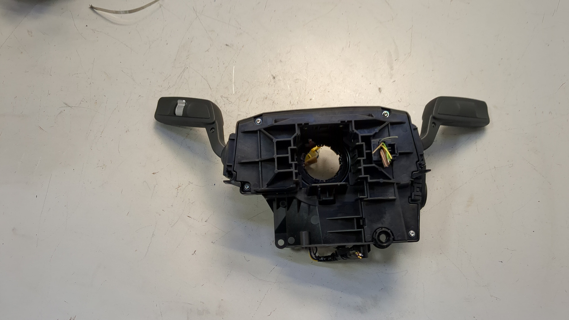 Переключатель подрулевой