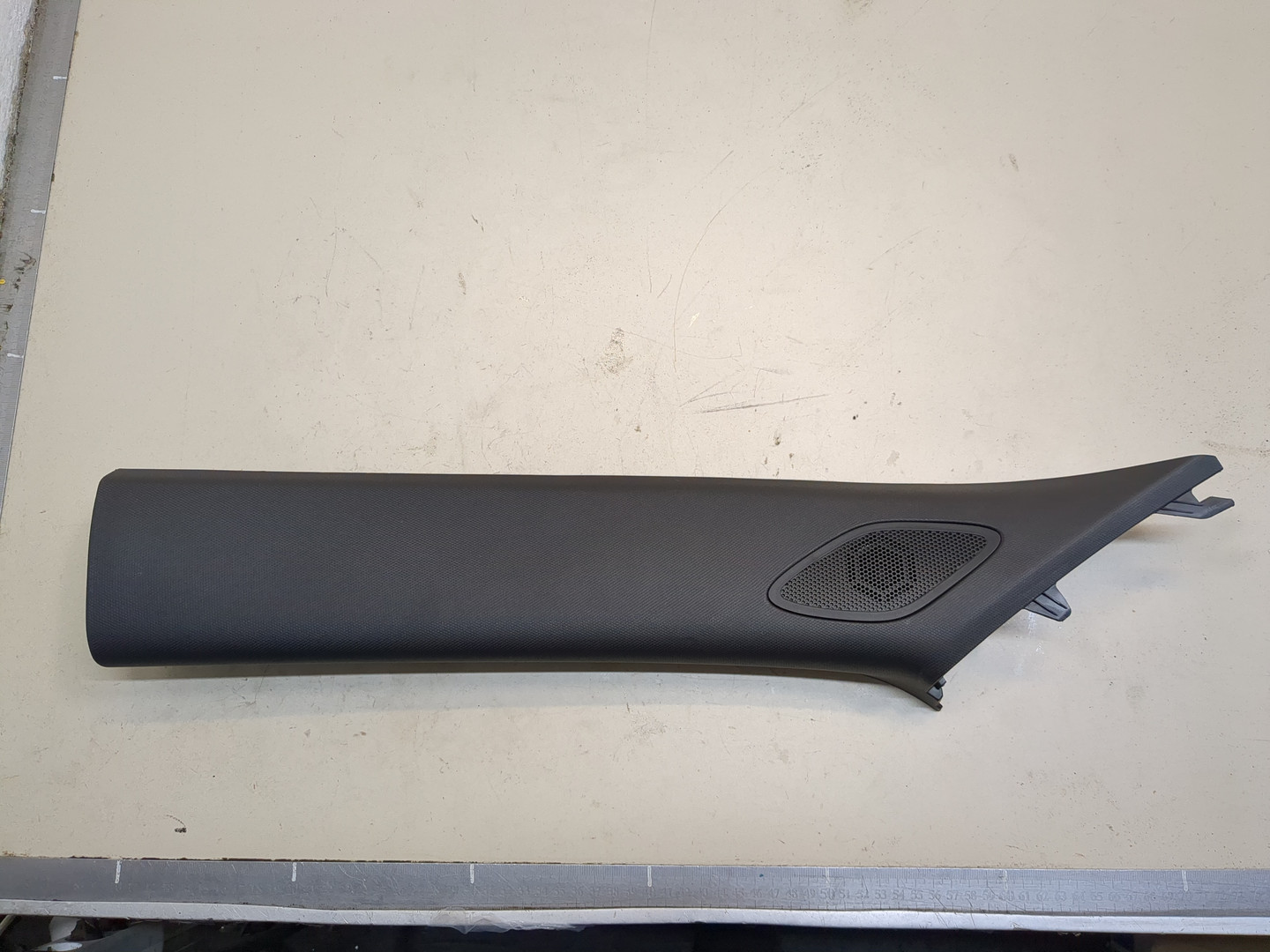 Обшивка стойки