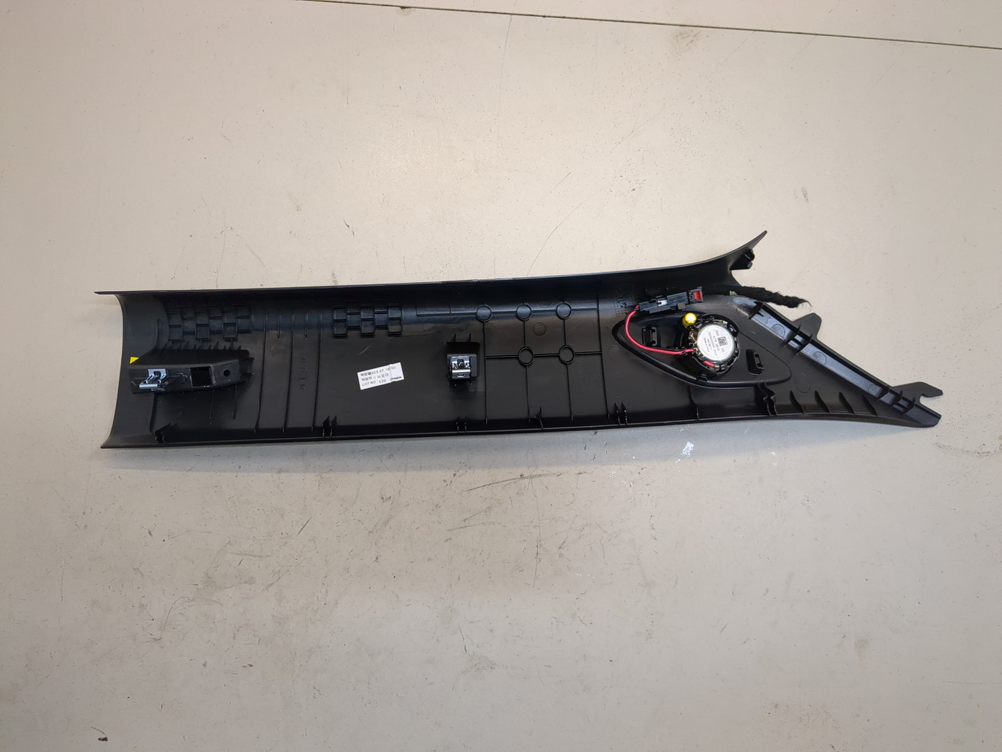 Обшивка стойки