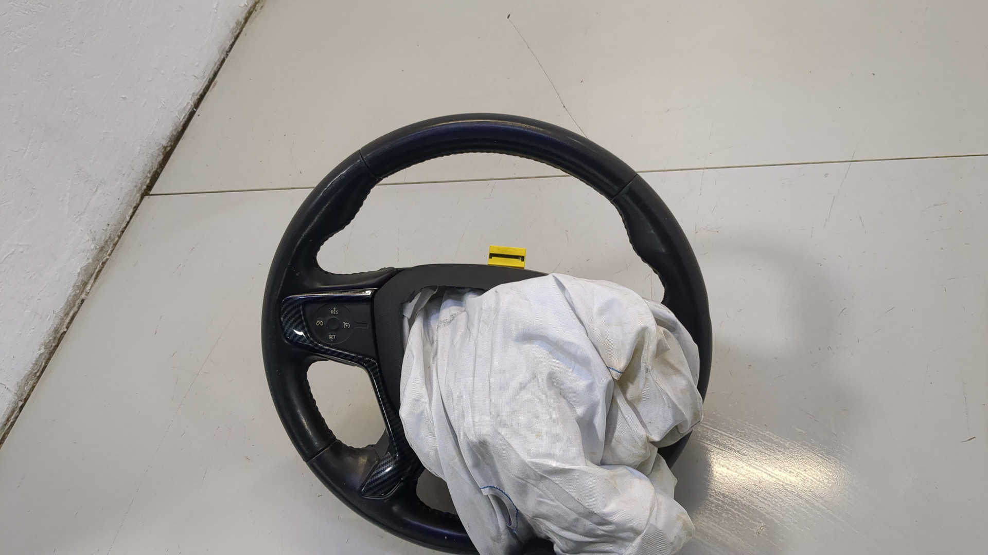 Рулевое колесо (руль)