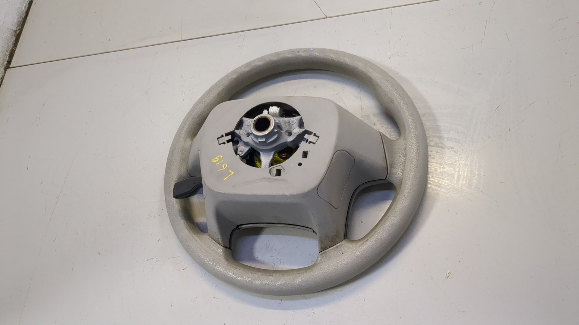 Рулевое колесо (руль)