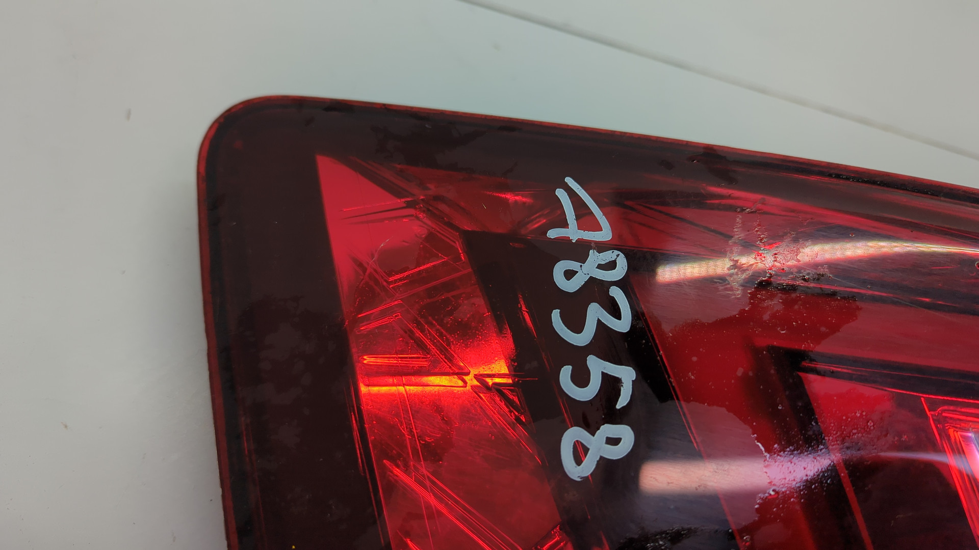 Фонарь задний левый